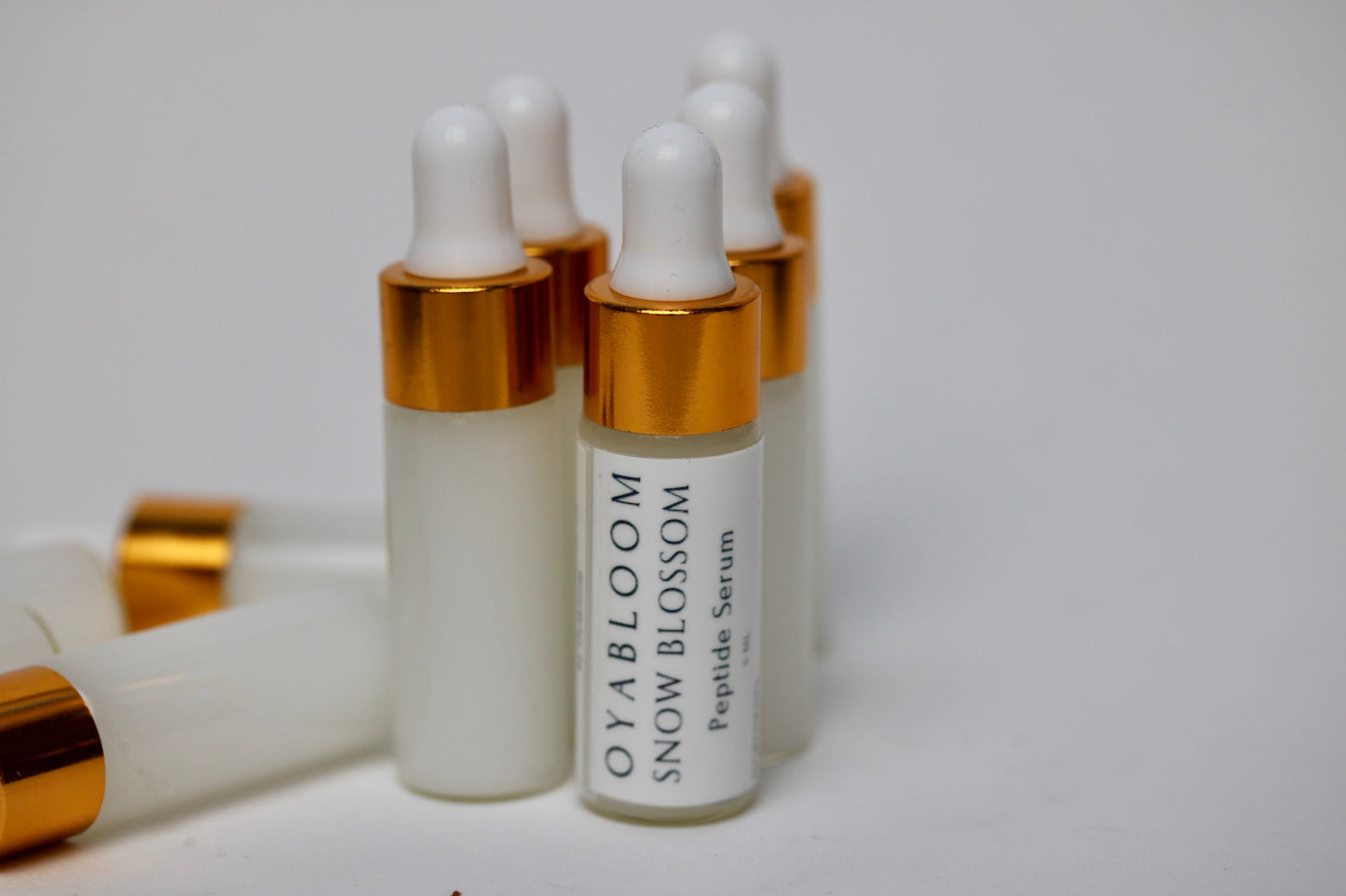 Snow Blossom Peptide Serum